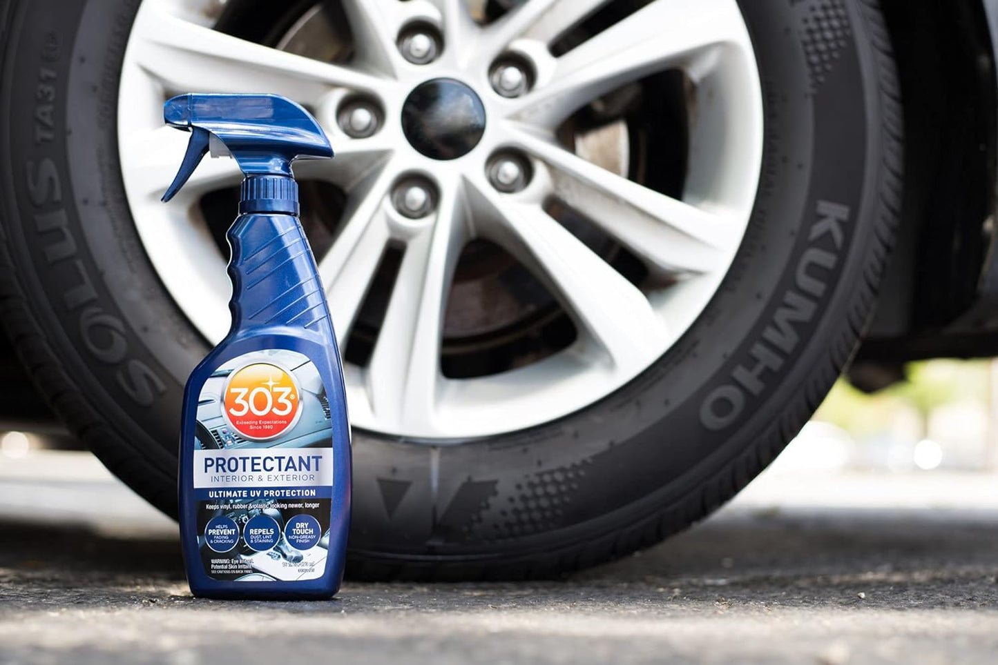 303® Automotive Protectant - Provides Superior UV Protection, Helps Prevent Fading and Cracking, Repels Dust, Lint, and Staining, Restores Lost Color and Luster, (30382) 473 Ml